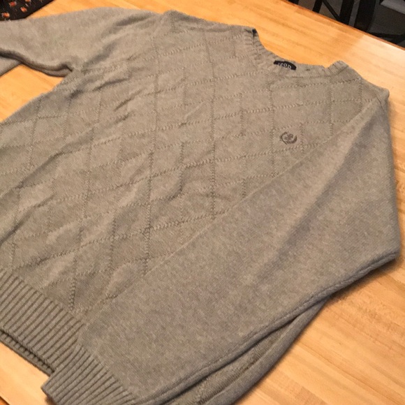 Izod checkered sweater - Picture 2 of 3